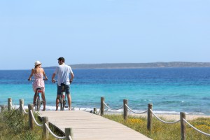 CHICOS-BICI-FORMENTERA