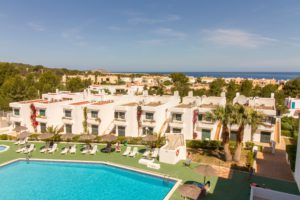 piscina-torrentbay