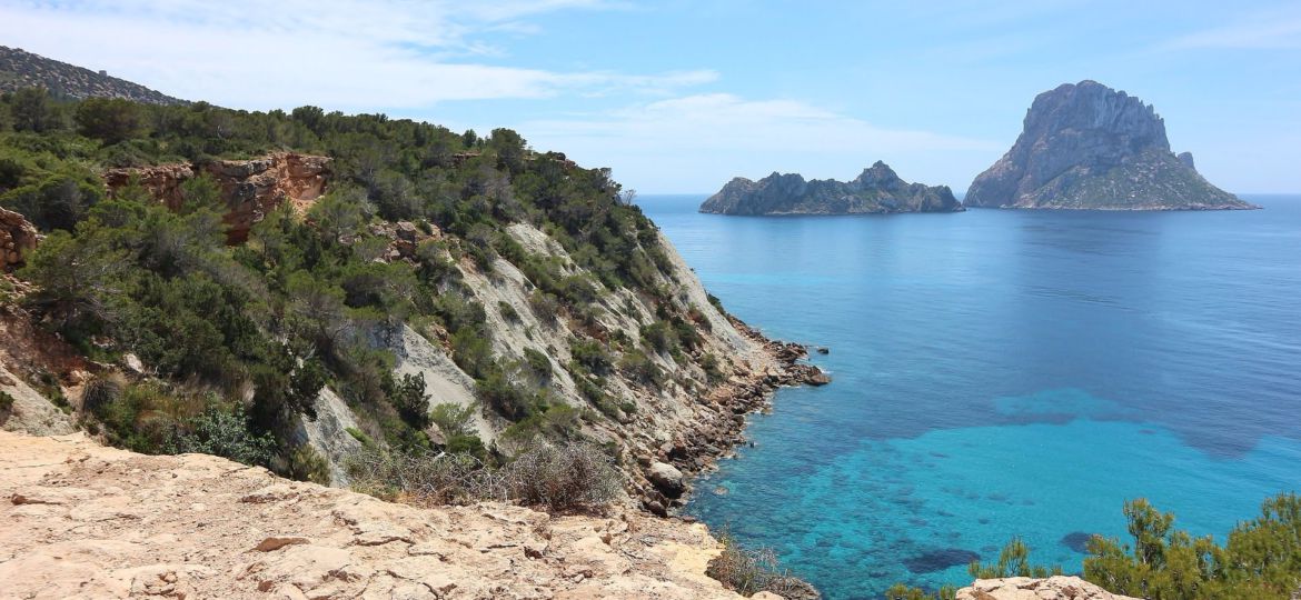 organiza tu viaje a ibiza